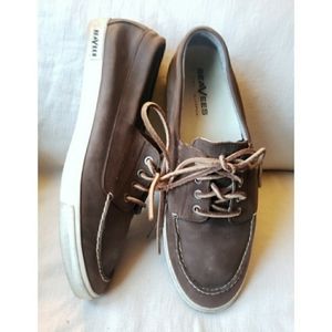 SeaVees leather boating shoes 12